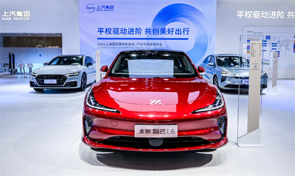 諸神亂戰(zhàn)下，上汽以厚度重塑"老大"擔當