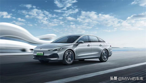 巨象如何華麗轉(zhuǎn)身？且看上汽的轉(zhuǎn)型突圍之道