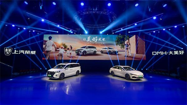 上汽牽手華為，智能汽車市場(chǎng)迎來(lái)“黃金搭檔”