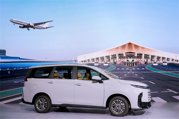 大空間、更省錢、長續(xù)航，“國民家用MPV”上汽大通G50混動MPV開啟預(yù)售，滿足家庭用車、旅游出行等全需求！