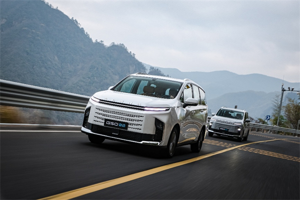 全球唯一10萬級混動MPV——上汽大通 G50 混動上市，售價13.98萬起