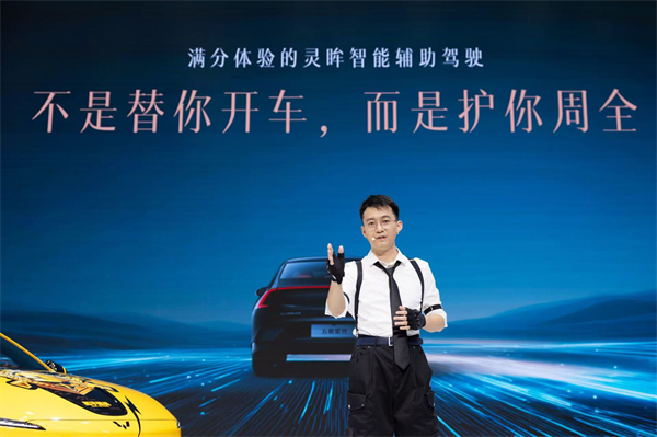 10.98萬元起！五菱星光2025款開啟預售，攜手《和平精英》打造年輕人的智能實戰(zhàn)利器！