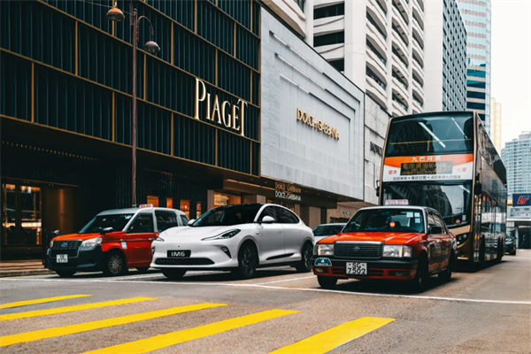 智己汽車重磅登陸香港市場，6系雙車同步上市